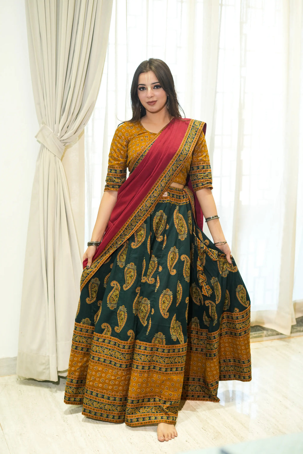 Kutumb Haritva Gopi Dress