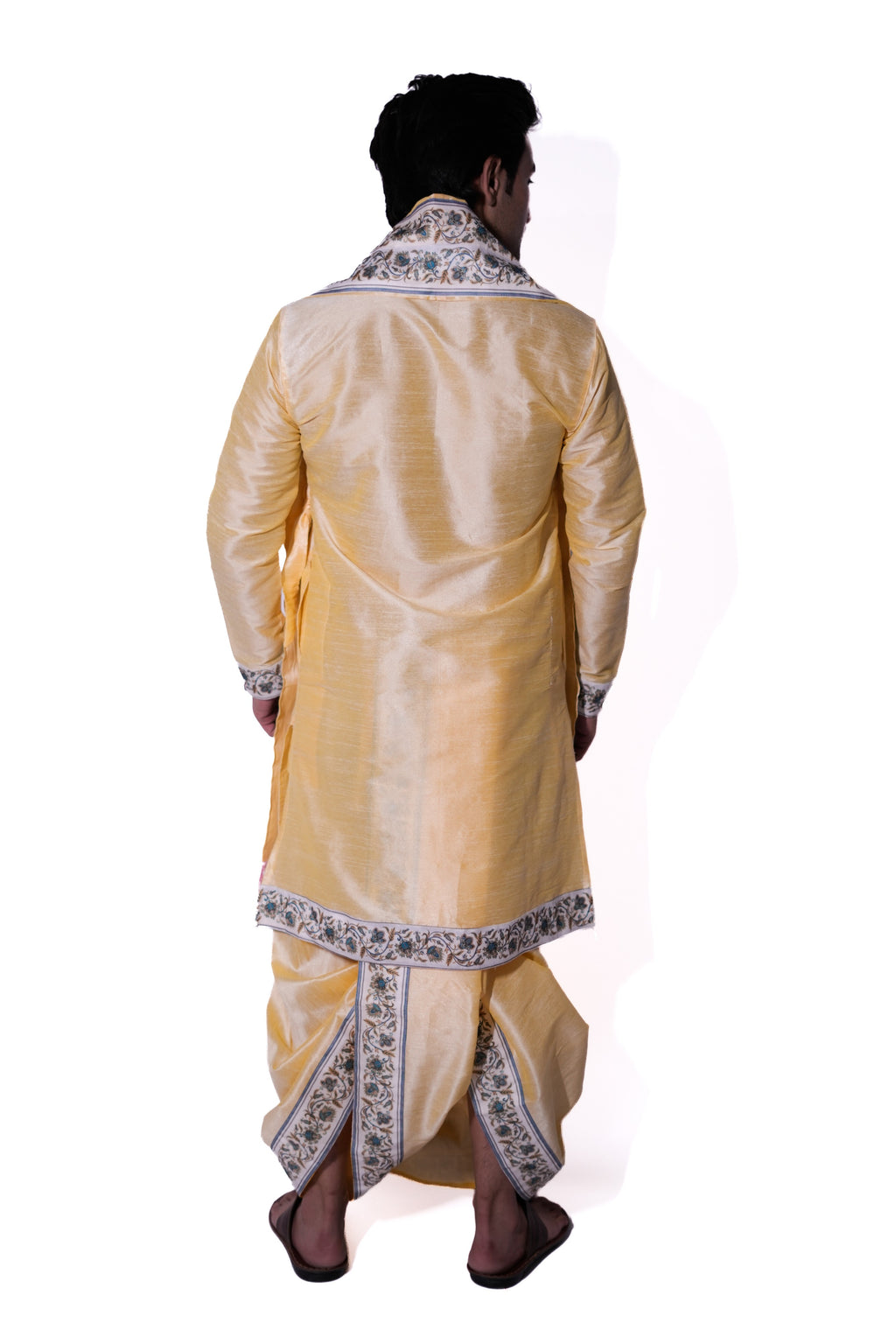 Kanish Border Bagalbandhi Set- Cream