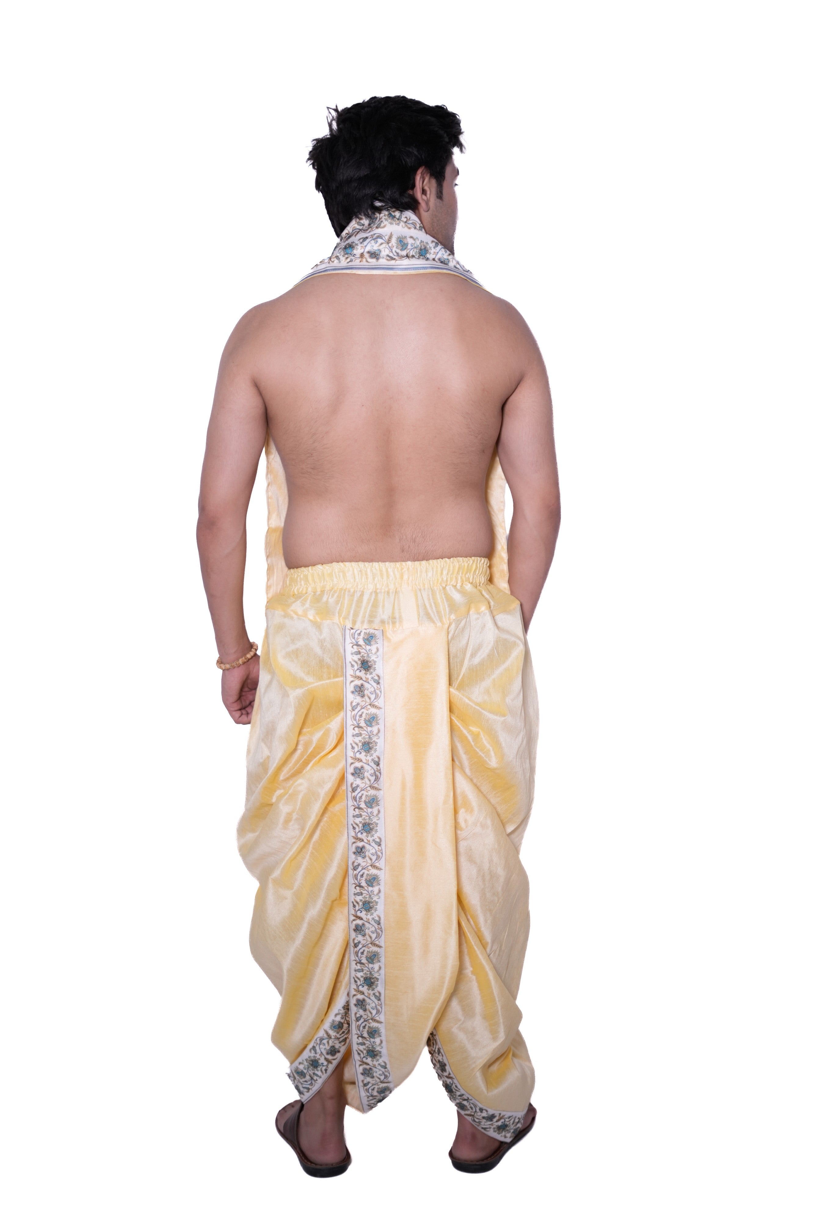 Kanish Border Bagalbandhi Set- Cream